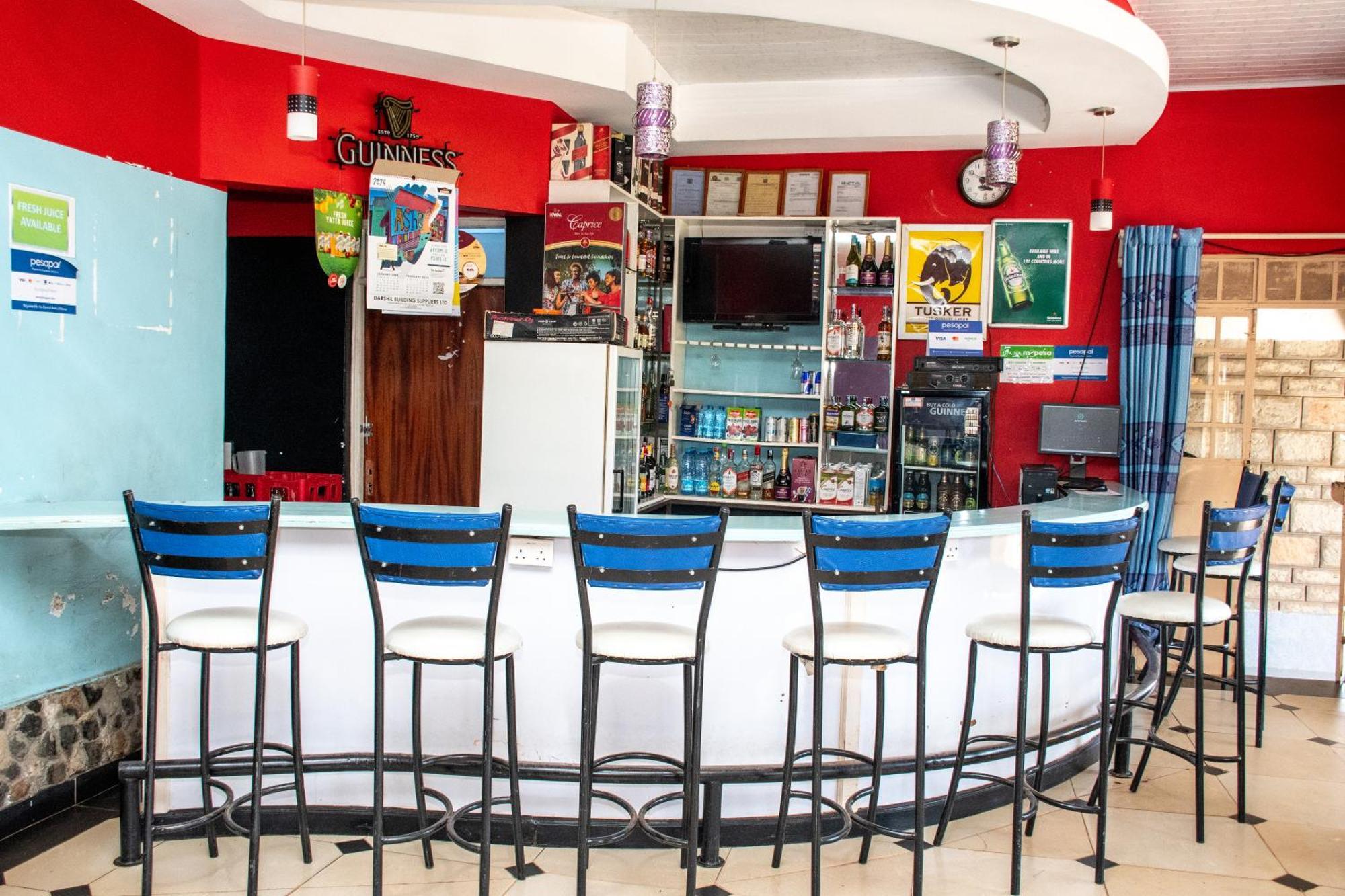 Super Break Hotel Kitale Exteriér fotografie